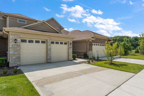 11166 Tuscany Ln, Lemont, IL, 60439-6811 | Card Image