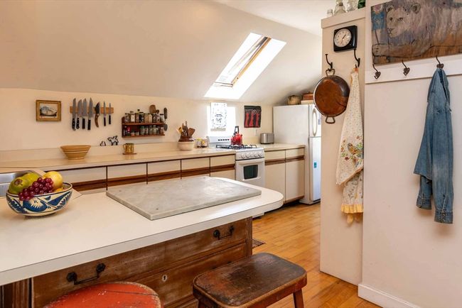 188 Waldrons Bottom Rd, House other with 2 bedrooms, 2 bathrooms and 4 parking in West Tisbury MA | Image 19