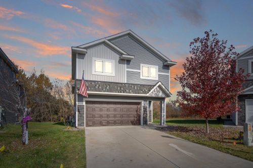 301 Pinto Circle, Braham, MN, 55006 | Card Image