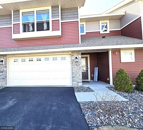 7247 Dora Dr, Lino Lakes, MN, 55038-4691 | Card Image