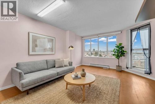 910-3489 Ascot Pl, Vancouver, BC, V5R6B6 | Card Image