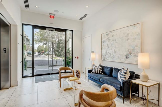 UNIT-605 - 2323 W Main St, Condo with 2 bedrooms, 3 bathrooms and 2 parking in Houston TX | Image 21