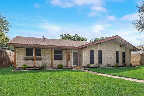 3329 Eastbrook Drive, Mesquite, TX, 75150 | Card Image