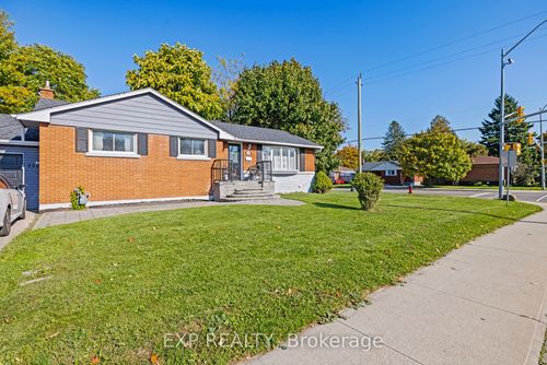 main-755 Drury Lane, Burlington, ON, L7R2Y1 | Card Image