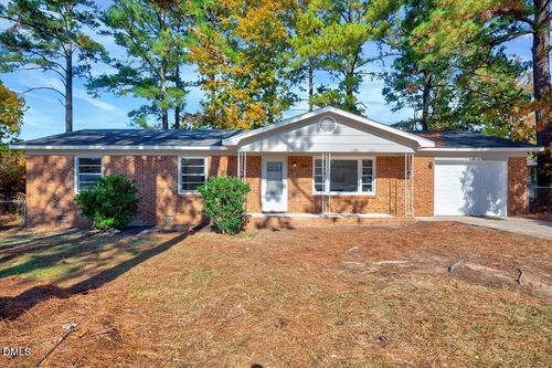 806 Opal Ct, Fayetteville, NC, 28311-1823 | Card Image