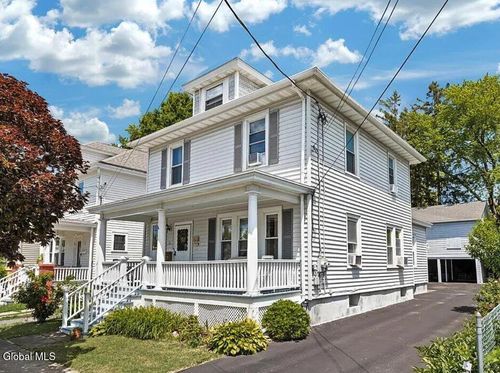 10 Oakwood Blvd, Hudson, NY, 12534-1411 | Card Image