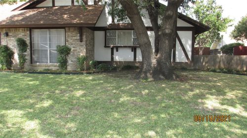 13435-13433 Blossomheath Ln, Dallas, TX, 75240-5801 | Card Image