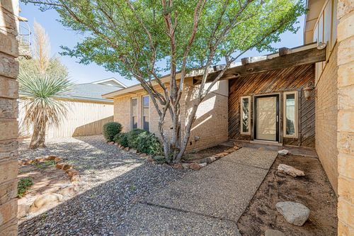 105 Quail Run, Odessa, TX, 79761-2220 | Card Image