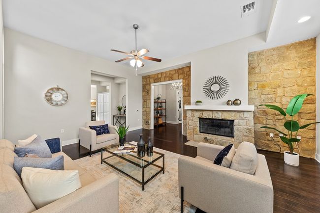 3112 Tom Miller St, House other with 4 bedrooms, 3 bathrooms and null parking in Austin TX | Image 8