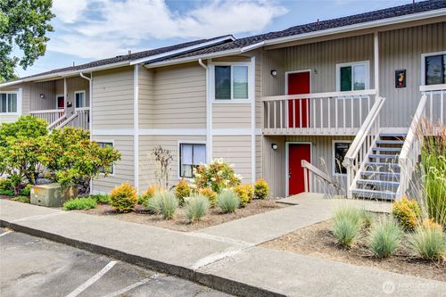 c31-19802 3rd Ave Nw, Poulsbo, WA, 98370-8316 | Card Image