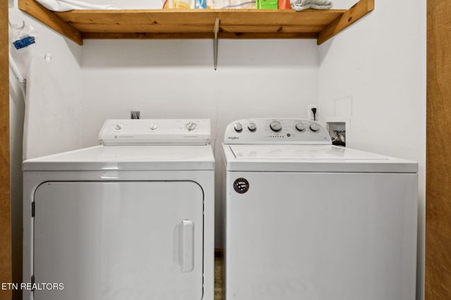 860 Heiden Dr, House other with 2 bedrooms, 2 bathrooms and null parking in Gatlinburg TN | Image 26