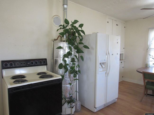 215 Culbertson Ave, House other with 1 bedrooms, 1 bathrooms and null parking in Worland WY | Image 12