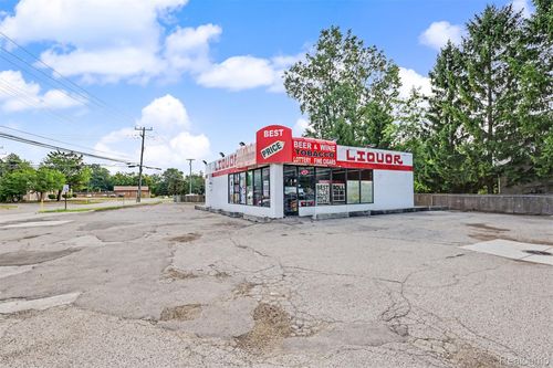 22200 Middlebelt Rd, Farmington Hills, MI, 48336-4935 | Card Image