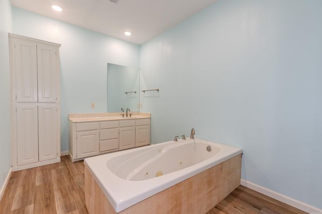 10576 Carter Cove Rd, House other with 2 bedrooms, 2 bathrooms and null parking in Plainview AR | Image 34