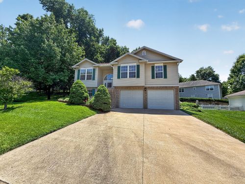 2902 Yoko Ct, Columbia, MO, 65202-4226 | Card Image