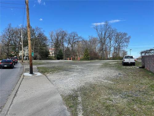 1012 7th St, Parkersburg, WV, 26101-5201 | Card Image