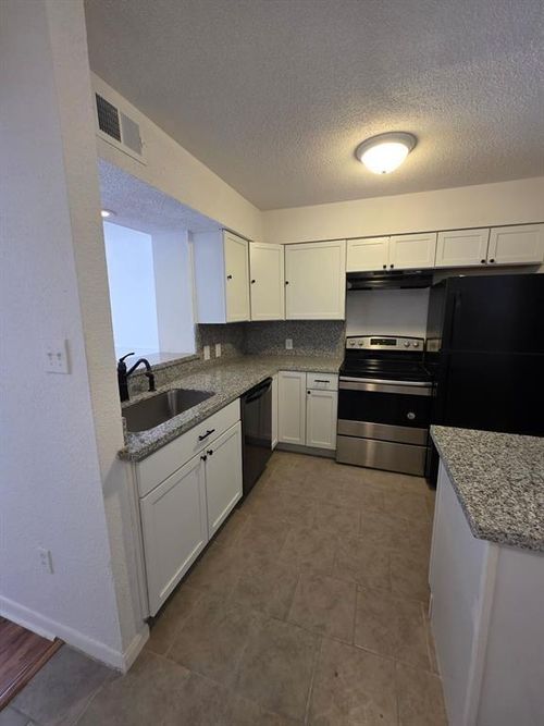 apt-140-1505 Ward Rd, Baytown, TX, 77520-5557 | Card Image