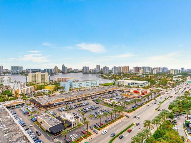 1418 - 18001 Collins Ave, Condo with 0 bedrooms, 1 bathrooms and null parking in Sunny Isles Beach FL | Image 21
