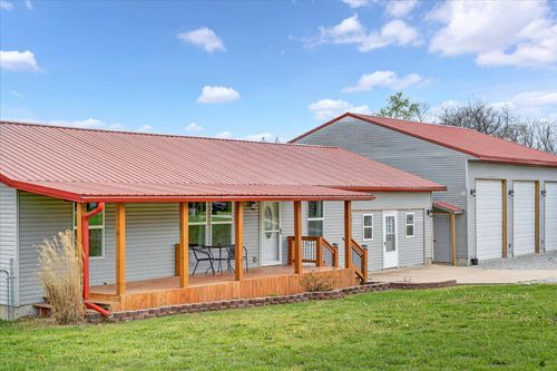 512 Paradise Ln, Sparta, MO, 65753-1022 | Card Image