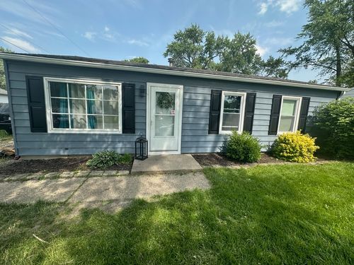 1704 Clover Ln, Champaign, IL, 61821-5448 | Card Image