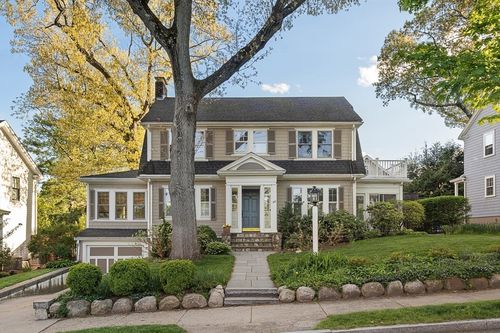 46 Randlett Park, Newton, MA, 02465-1719 | Card Image