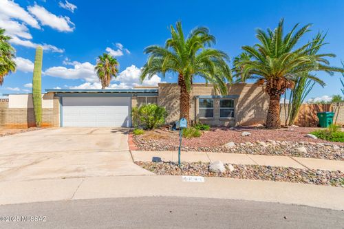 7810 N Nicole Pl, Tucson, AZ, 85741-1464 | Card Image