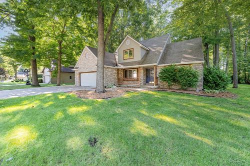 12397 Whisper Ridge Dr, Freeland, MI, 48623-9500 | Card Image