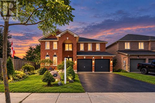 4 Imperial Crown Lane, Barrie, ON, L4N0T4 | Card Image