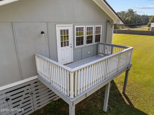 Entertain or enjoy the peace and quiet! | Image 21