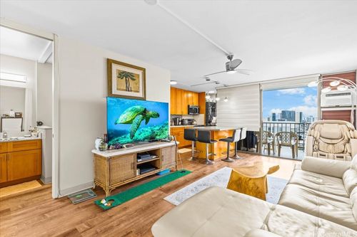 apt-1608-1630 Liholiho St, Honolulu, HI, 96822-2937 | Card Image