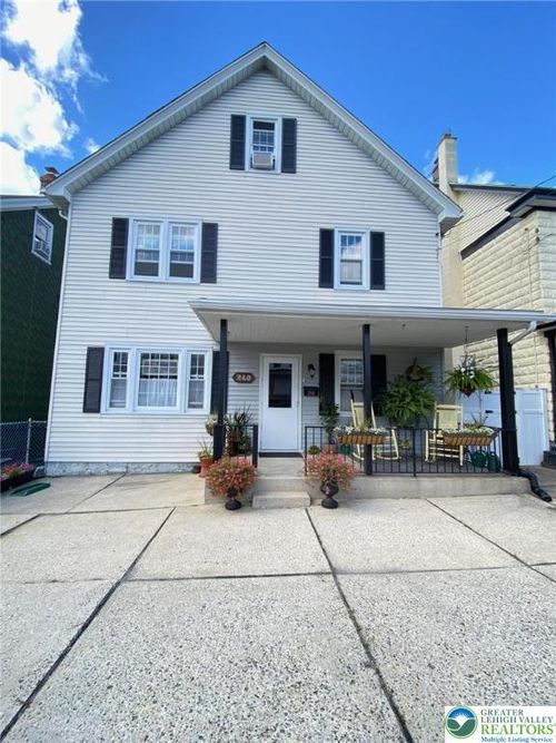 240 E Hazard St, Summit Hill, PA, 18250-1310 | Card Image