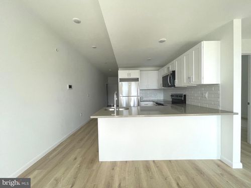 7248 Rising Sun Ave, PHILADELPHIA, PA, 19111-3948 | Card Image
