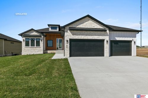 8900 Dragonfly Ln, Lincoln, NE, 68526 | Card Image