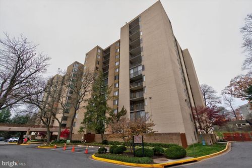 811-9200 Edwards Way, HYATTSVILLE, MD, 20783-3458 | Card Image