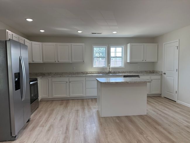 277 A Kitchen | Image 5