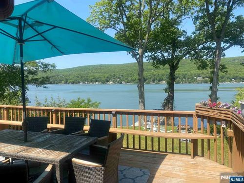 857 E Shore Rd, Hewitt, NJ, 07421-3206 | Card Image