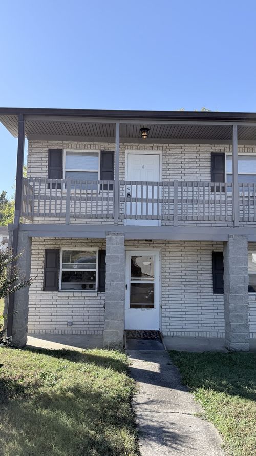 b4-525 Walton Ferry Rd, Hendersonville, TN, 37075 | Card Image