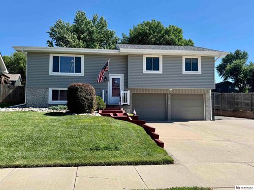7125 Joyce Street, Omaha, NE, 68138 | Card Image