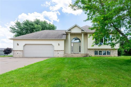 2102 Regal Ct, Bloomer, WI, 54724-1195 | Card Image
