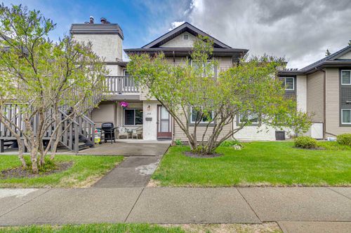 145 Cedar Springs Gdns Sw, Calgary, AB, T2W5J9 | Card Image