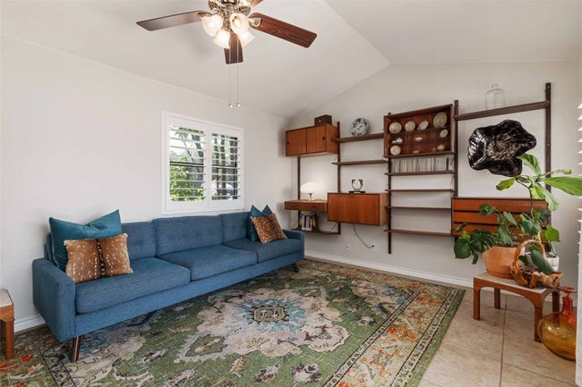 Sun room when previously furnished | Image 13