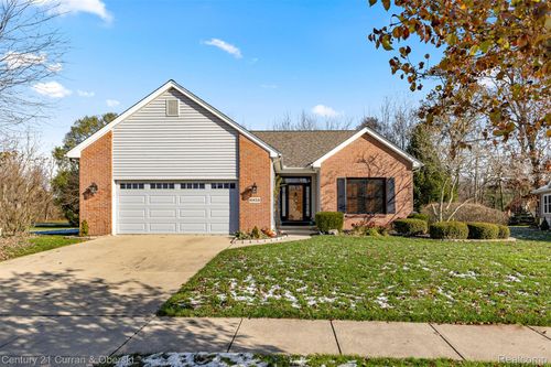 6858 Yorktown Pl, Temperance, MI, 48182-1379 | Card Image