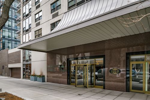 apt-1005-1313 N Ritchie Ct, Chicago, IL, 60610-2155 | Card Image