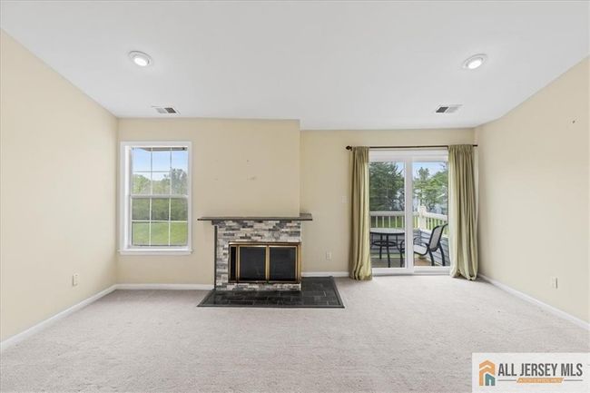 APT-11 - 202 Salem Ct, Condo with 2 bedrooms, 1 bathrooms and null parking in Princeton NJ | Image 8