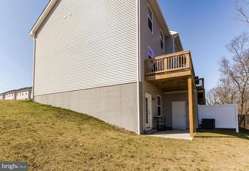 103 Perfecta Pl, MARTINSBURG, WV, 25404-1171 | Card Image