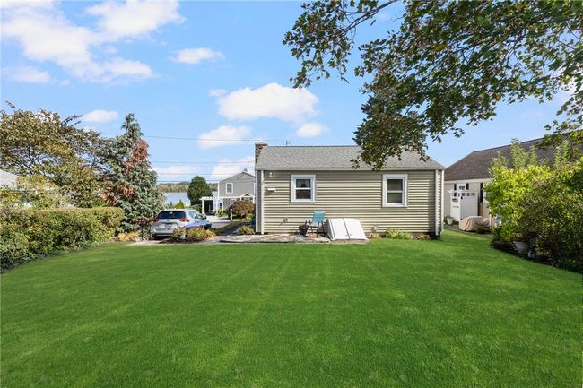 61 Everett Ave, House other with 2 bedrooms, 1 bathrooms and 2 parking in Bristol RI | Image 16