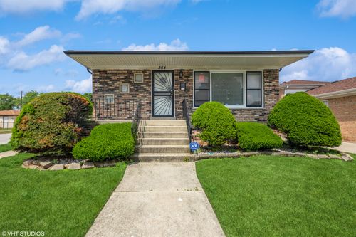 364 Hoxie Ave, Calumet City, IL, 60409-1904 | Card Image
