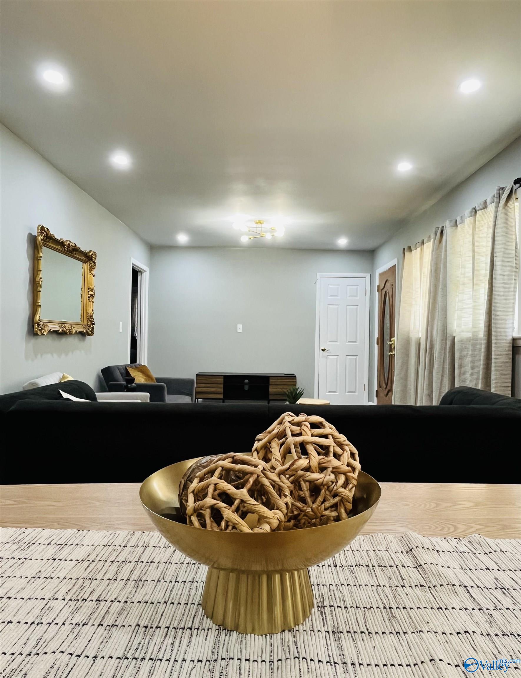 Lakewood Dr, Huntsville, AL 35811 #1