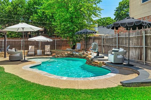 5605 Chimney Rock Dr, Arlington, TX, 76017-3030 | Card Image