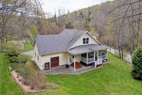 1099 Lillieville Brook Rd, Bethel, VT, 05032-9433 | Card Image